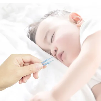 Пинсети за почистване на ушите, носа и Baby Clean Скоба за почистване на секреция от носа с анимационни плосък връх Пластмасови пинцети за ежедневна грижа за дете на препарати за грижа за детето